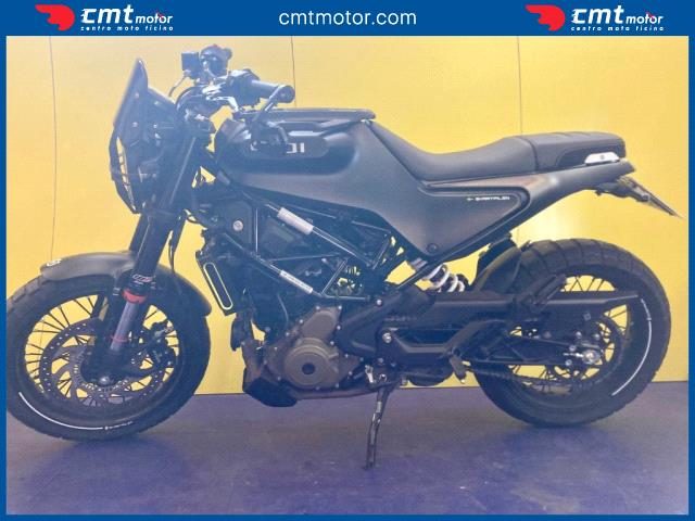 HUSQVARNA Svartpilen 401 usata 2