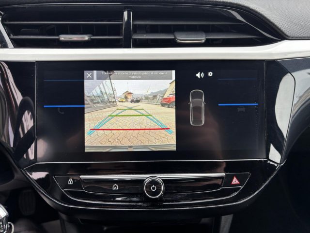 OPEL Corsa usata, con Touch screen
