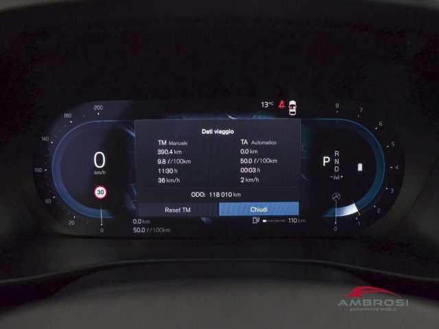 VOLVO XC40 usata 12