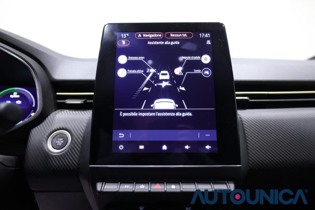RENAULT Clio usata, con Autoradio digitale