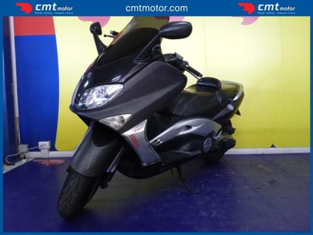 YAMAHA T-Max 500 usata 1