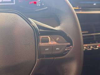 PEUGEOT 2008 usata, con Fari LED