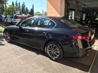 ALFA ROMEO Giulia usata, con Autoradio