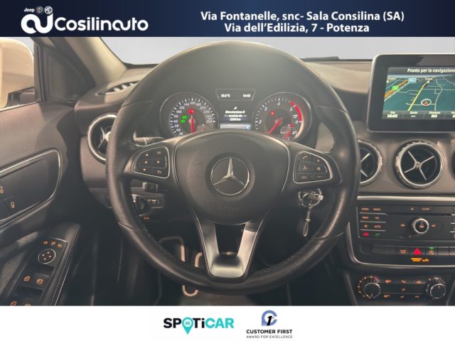 MERCEDES-BENZ GLA 180 usata, con ESP