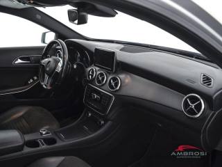 MERCEDES-BENZ GLA 200 usata 11
