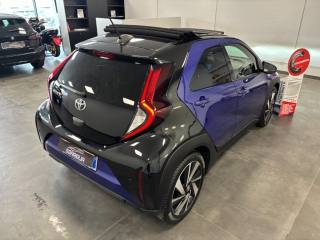 TOYOTA Aygo X usata, con Autoradio