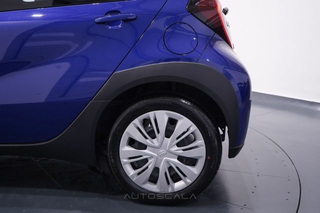 TOYOTA Aygo X usata 27