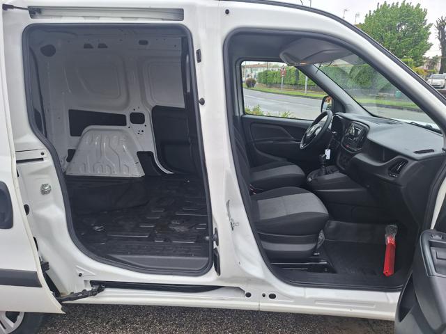 FIAT Doblo usata, con Airbag