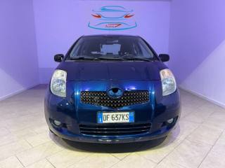 TOYOTA Yaris 1.0 3 porte Sol