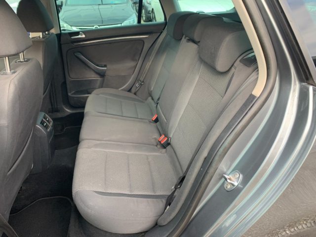 VOLKSWAGEN Golf Variant usata, con Climatizzatore