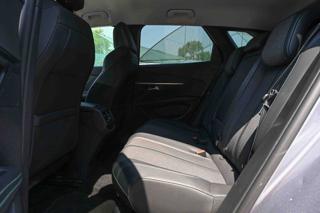 PEUGEOT 3008 usata, con Fendinebbia