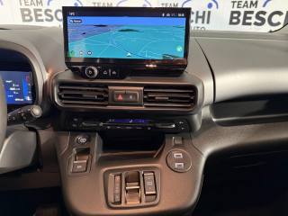 OPEL Combo usata, con Controllo automatico clima