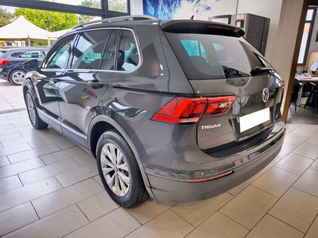 VOLKSWAGEN Tiguan usata, con Airbag Passeggero