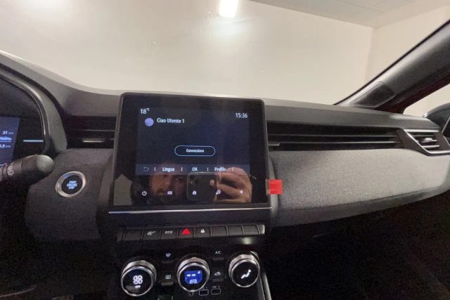 MITSUBISHI Colt usata, con USB