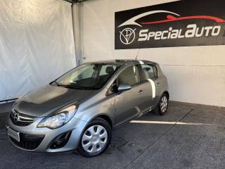 OPEL Corsa usata, con Climatizzatore