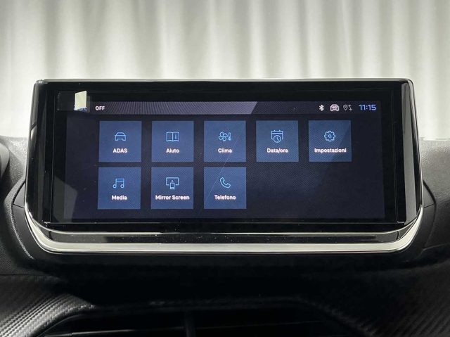 PEUGEOT 2008 usata, con Sensori di parcheggio posteriori