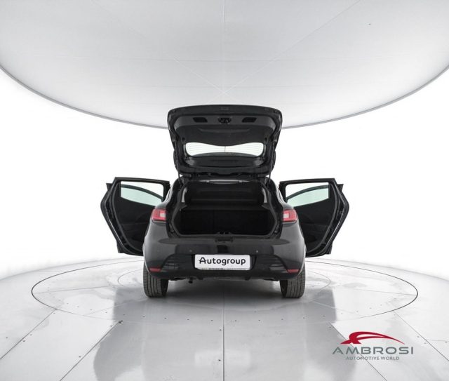 RENAULT Clio usata 6