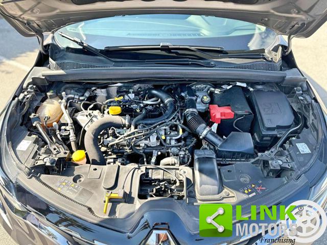 RENAULT Captur usata, con Sedile posteriore sdoppiato