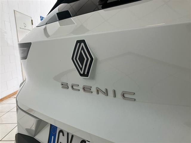 RENAULT Scenic usata 26