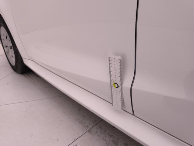 TOYOTA Yaris usata, con Assistente abbaglianti