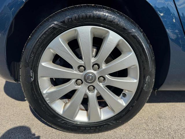 OPEL Astra usata, con Servosterzo