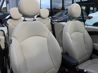 MINI Cabrio usata, con Lettore CD