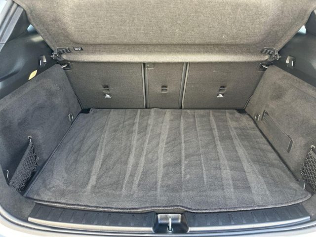 MERCEDES-BENZ GLA 200 usata, con Chiusura centralizzata