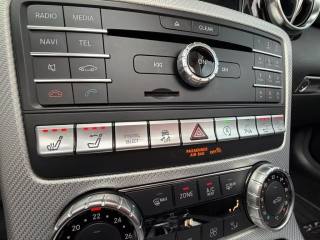 MERCEDES-BENZ SLC 300 usata, con Sedili sportivi