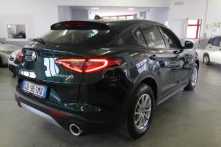 ALFA ROMEO Stelvio usata, con Alzacristalli elettrici