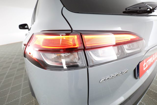 TOYOTA Corolla Cross usata 9