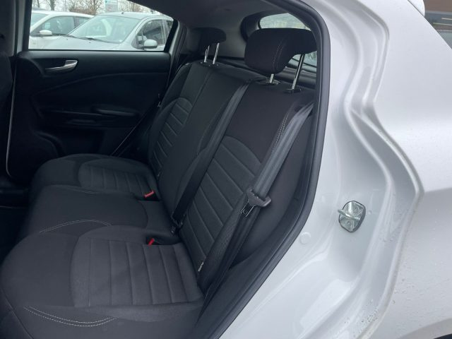 ALFA ROMEO Giulietta usata, con Autoradio