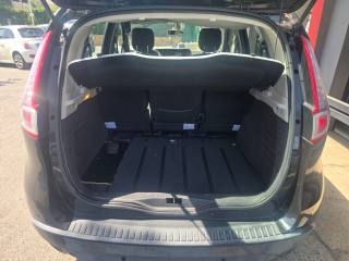 RENAULT Scenic usata 80