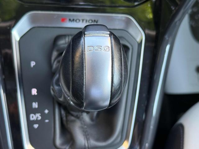 VOLKSWAGEN T-Roc usata, con Fari LED