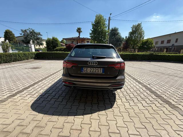 AUDI A4 usata, con Autoradio