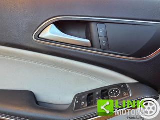 MERCEDES-BENZ GLA 200 usata, con Kit fumatori