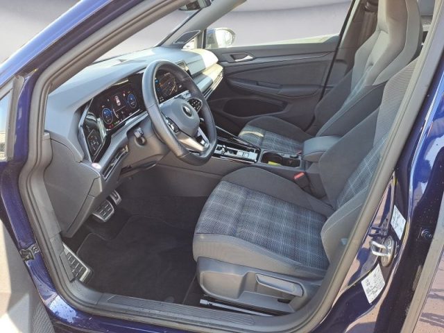 VOLKSWAGEN Golf usata, con Boardcomputer