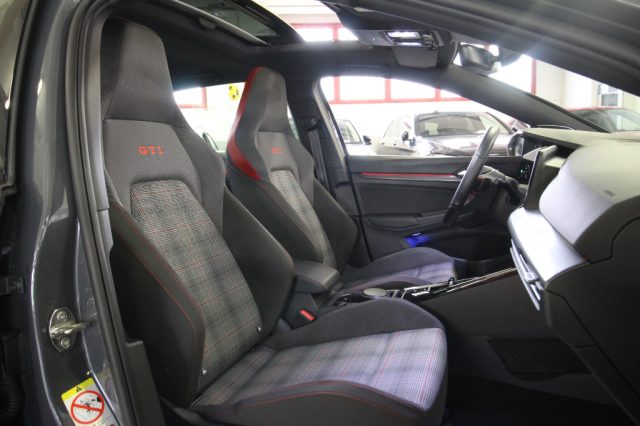 VOLKSWAGEN Golf usata, con Tettuccio apribile