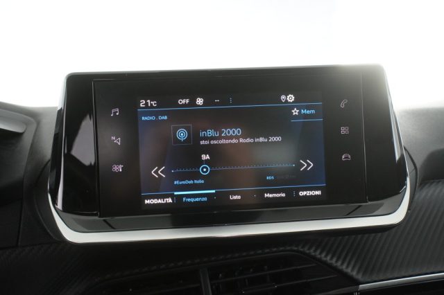 PEUGEOT 2008 usata 11