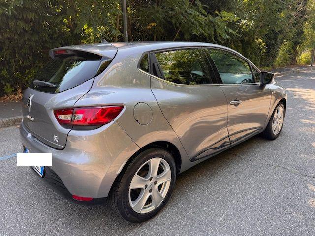 RENAULT Clio usata, con Alzacristalli elettrici