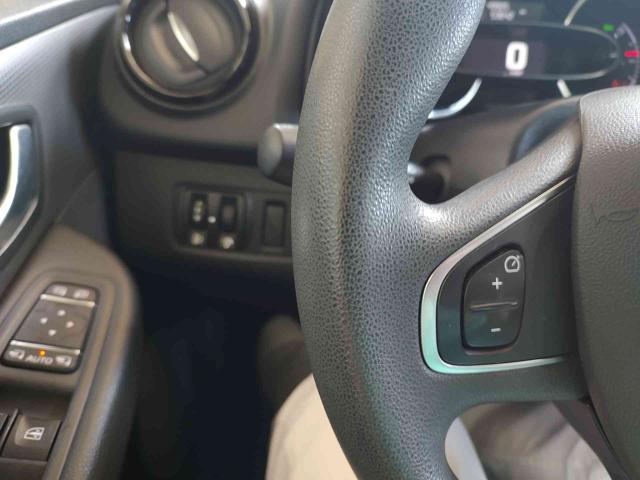 RENAULT Clio usata, con Park Distance Control