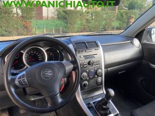 SUZUKI Grand Vitara usata, con Gancio traino