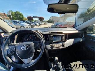 TOYOTA RAV 4 usata, con Airbag laterali
