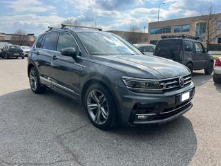 VOLKSWAGEN Tiguan usata, con Airbag laterali