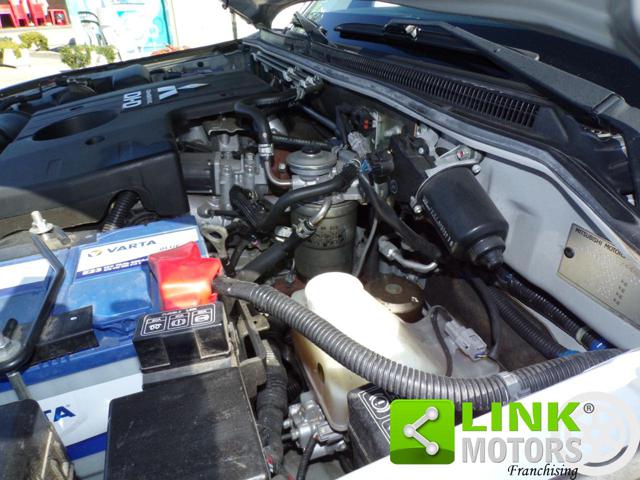 MITSUBISHI Pajero usata, con Luce d