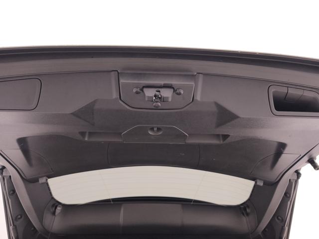 PEUGEOT 3008 usata, con Autoradio digitale