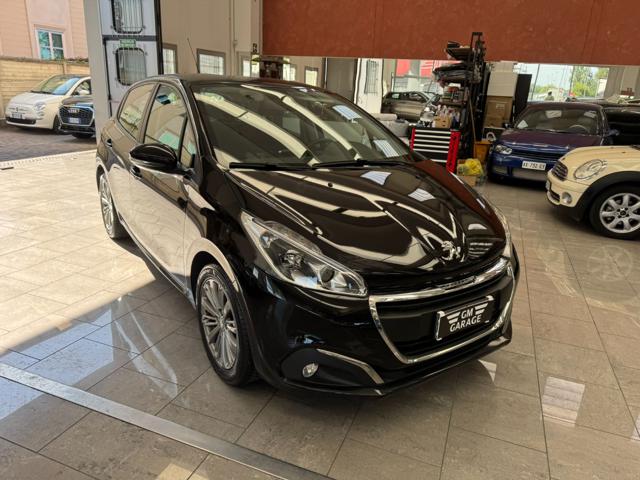 PEUGEOT 208 usata, con Airbag laterali