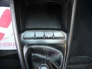 KIA Stonic usata, con Airbag testa