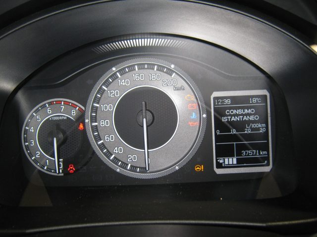 SUZUKI Ignis usata, con Controllo elettronico della corsia