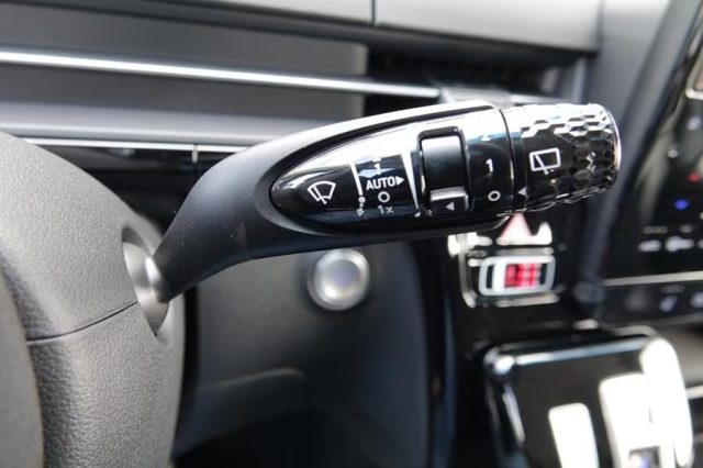 HYUNDAI Staria usata, con Chiusura centralizzata telecomandata