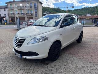 LANCIA Ypsilon usata, con Airbag